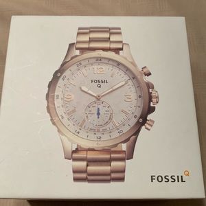 Fossil Q like new box and all gold Bluetooth